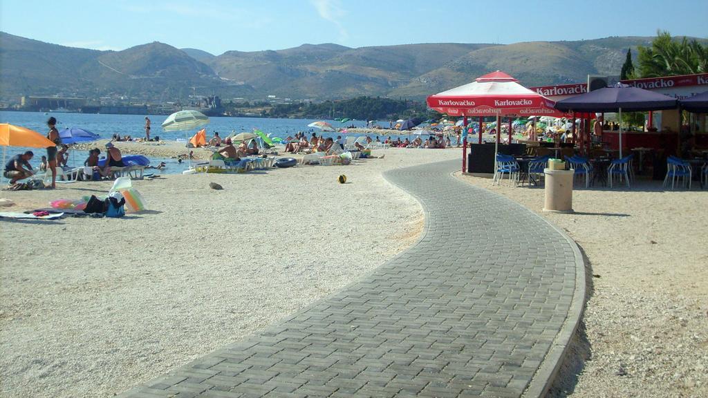Cozy Place On The Beach Apartment Trogir Luaran gambar