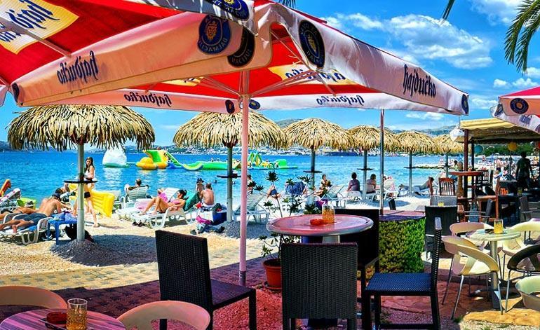 Cozy Place On The Beach Apartment Trogir Luaran gambar